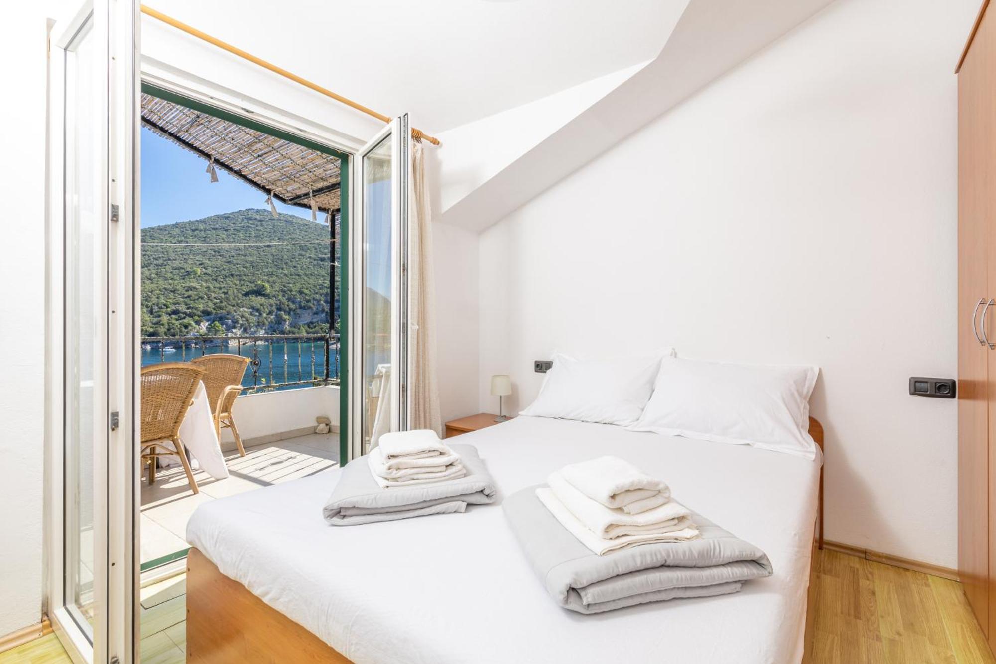 Rubin Apartment Zastrazisce