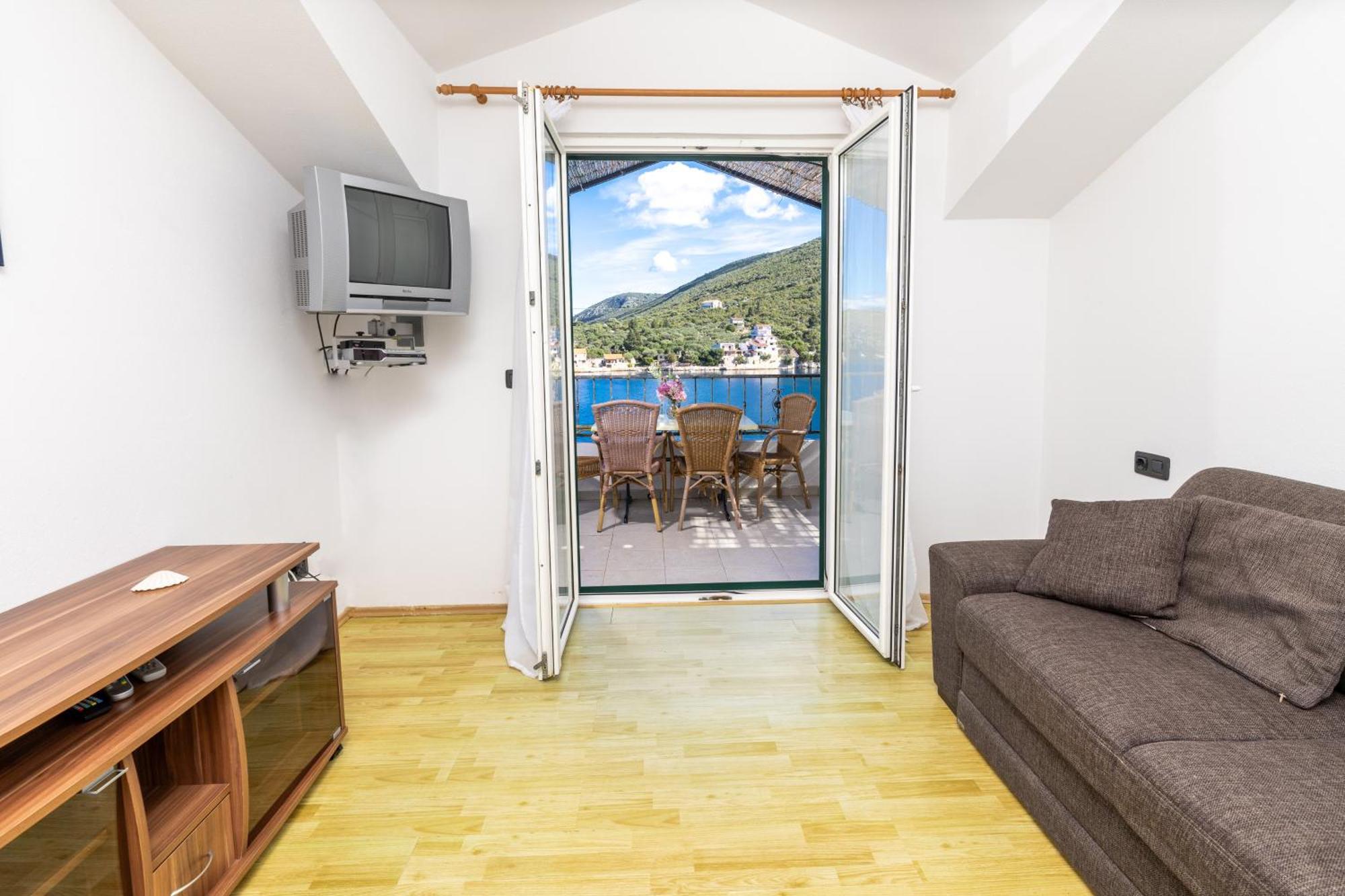Apartment Rubin Zastrazisce