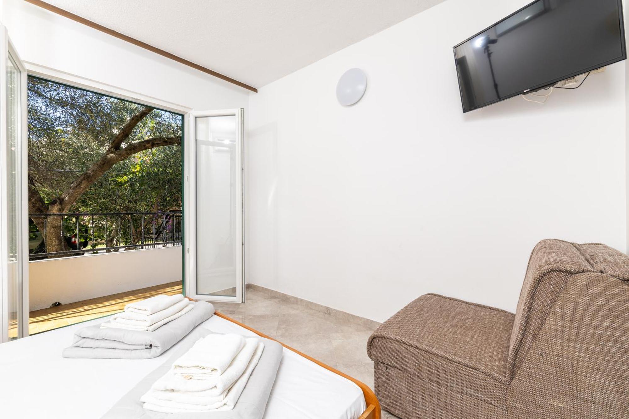 Rubin Apartment *
