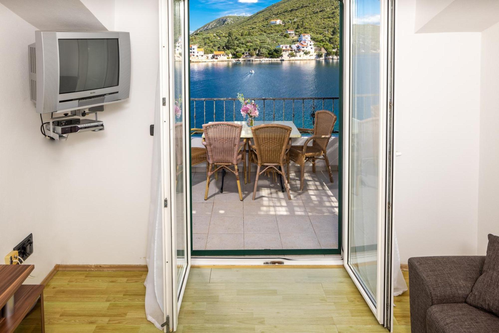 Rubin Apartment Zastrazisce