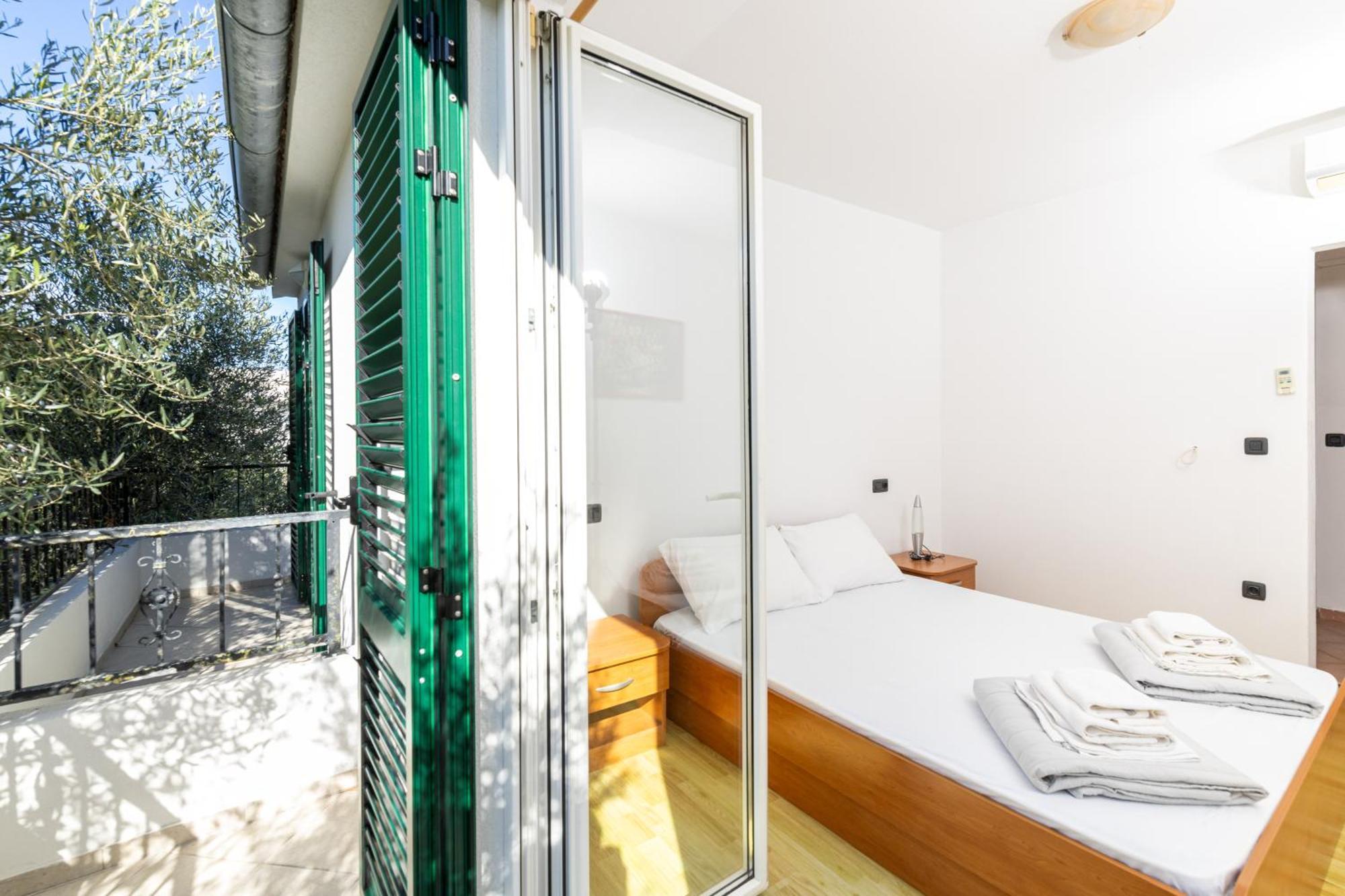 Rubin Apartment Zastrazisce